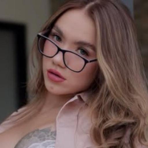 Andrea Rodas en porno colombiano