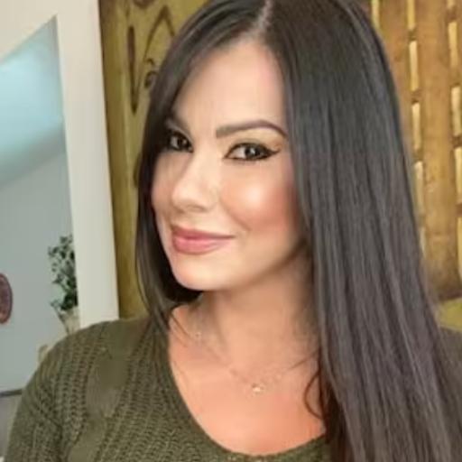 Contenido exclusivo de Esperanza Gomez
